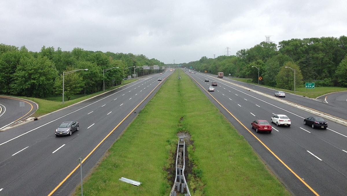 Transportation Trivia: What is Freeway & What is a Highway?